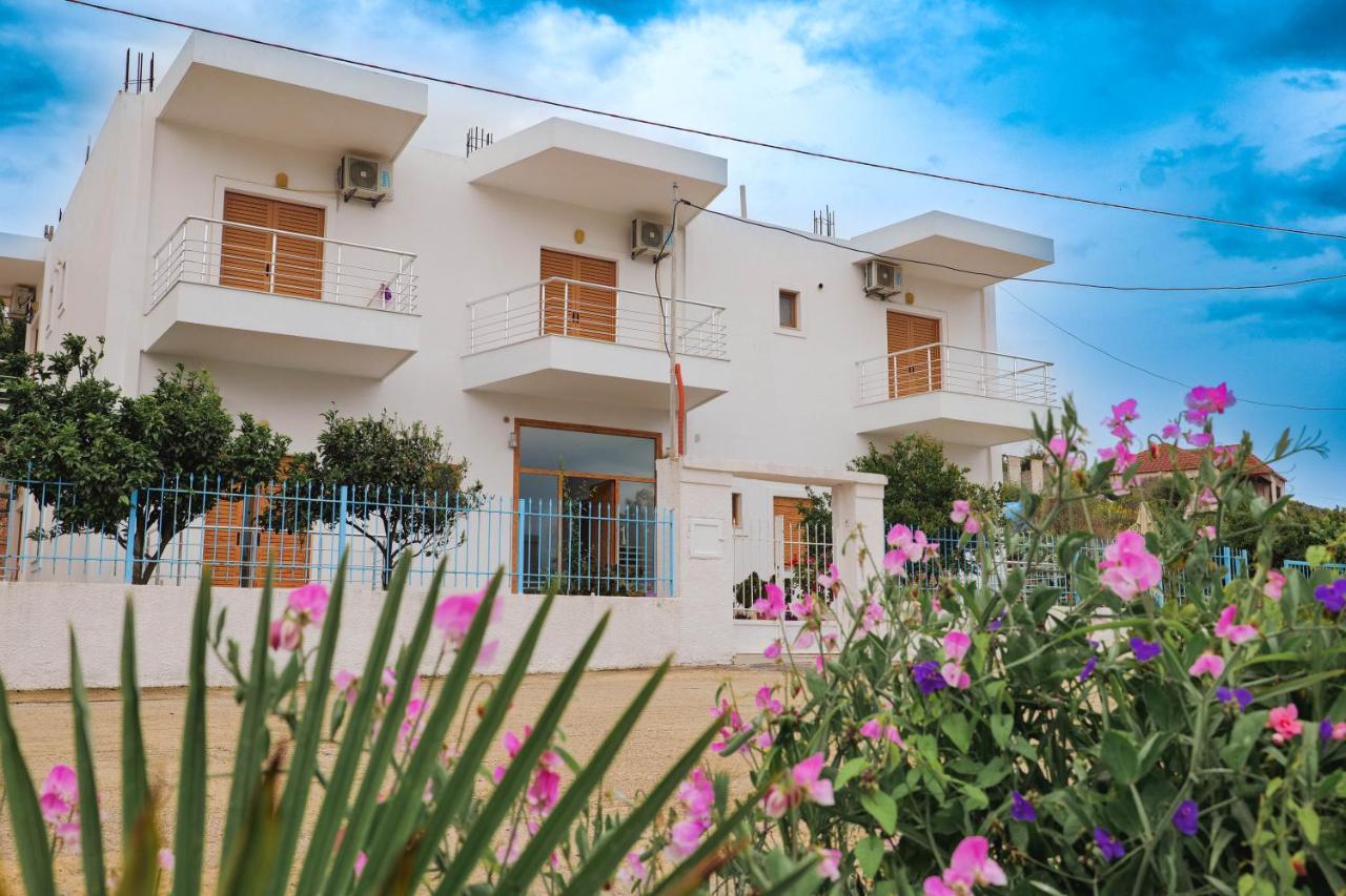 Armantis Apartamento *